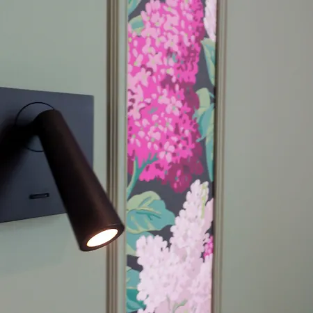 Rosa Hotel 3*